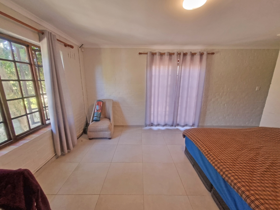 To Let 5 Bedroom Property for Rent in Brentwood Park Western Cape